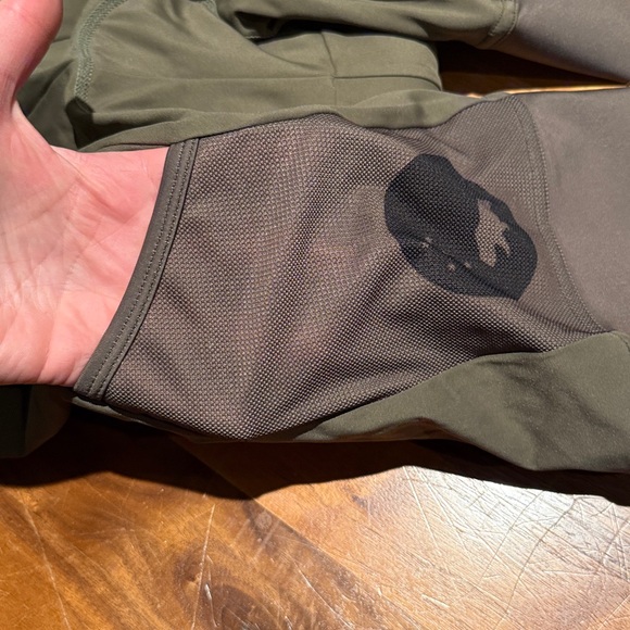 Wyn Republic Cycling Bibs - Picture 9 of 10